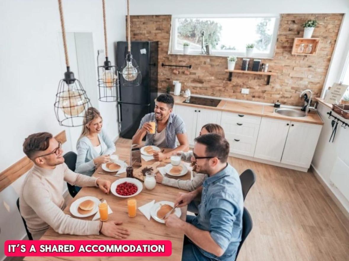 לידס *Rc12S* For Your Most Relaxed & Cosy Stay + Free Parking + Free Fast Wifi * מראה חיצוני תמונה